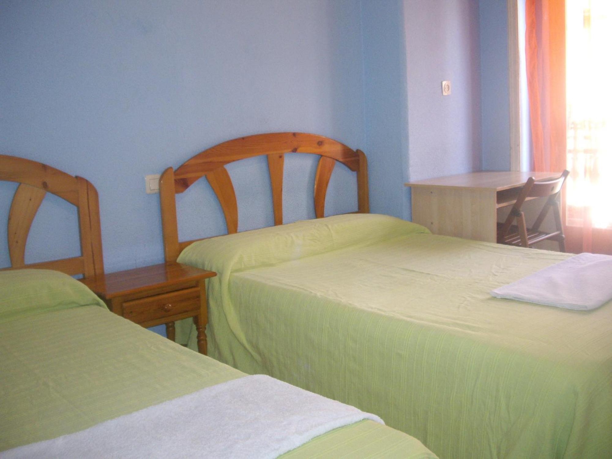 מדריד Hostal Pacios מראה חיצוני תמונה