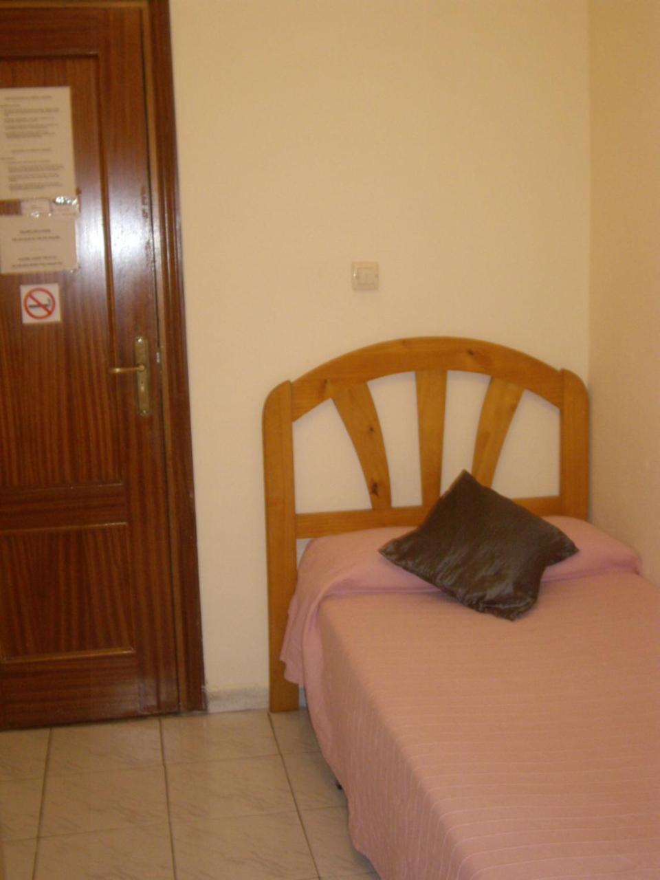 מדריד Hostal Pacios מראה חיצוני תמונה